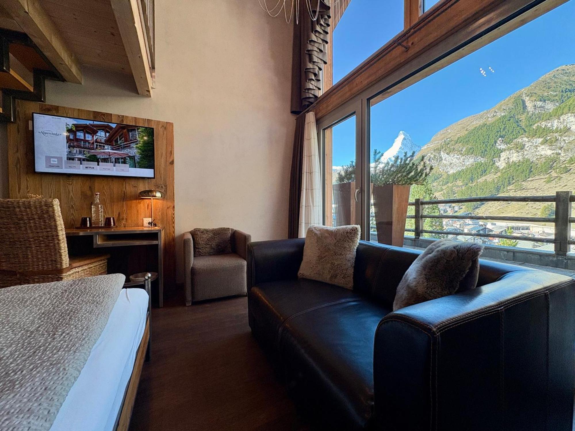 Quadruple Room Matterhorn View,1765827882:JPEG