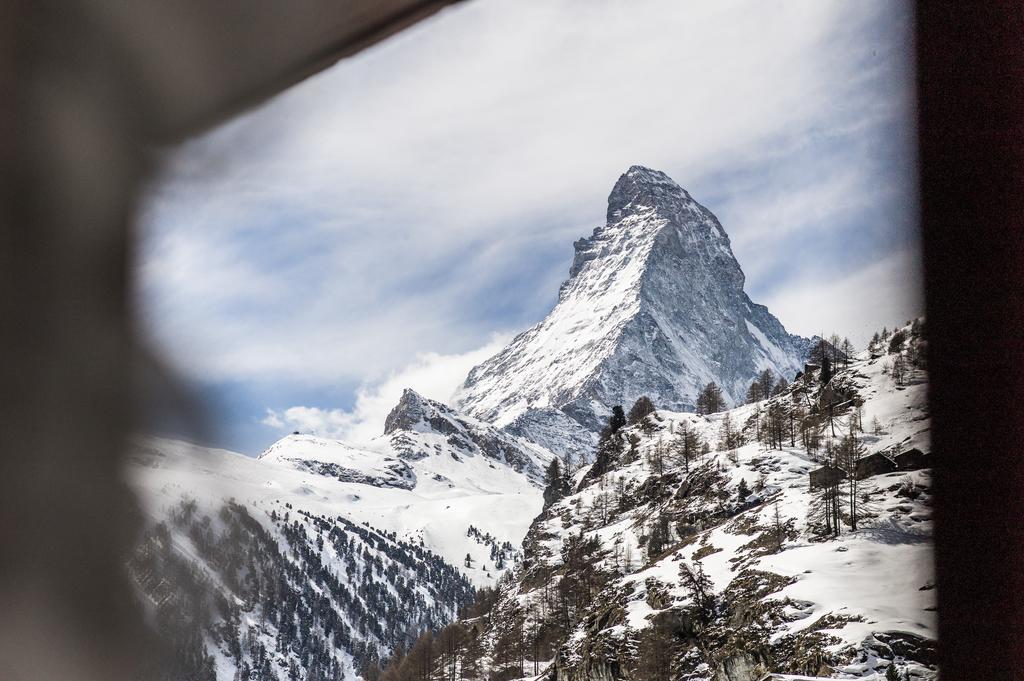 Double Room Deluxe with Matterhorn View